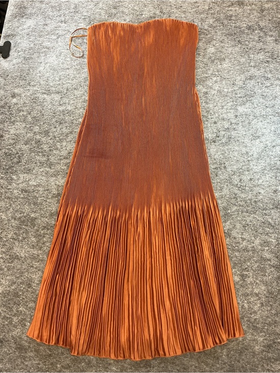 Abercrombie & Fitch Dresses & Skirts - Abercrombie & Fitch Strapless Orange Pleated Maxi Dress Size M
